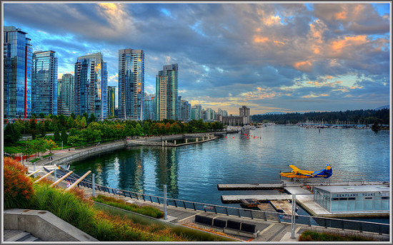 Coal Harbour, Vancouver, British Columbia - Photo: tdlucas5000 via Flickr, used under Creative Commons License (By 2.0)