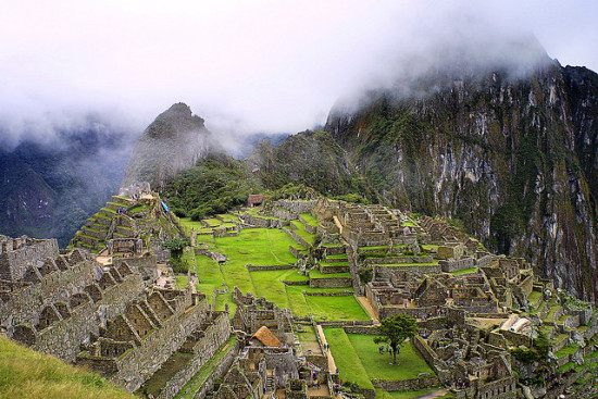 Machu Pichu, Peru - Photo: Alfredo Miguel Romero via Flickr, used under Creative Commons License (By 2.0)
